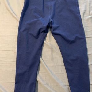 Under Armor dark blue over the knee capris
